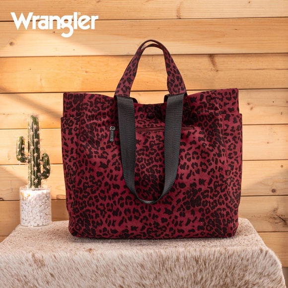 Wrangler Leopard Print Large Tote/Crossbody Red - Picture 3 of 6